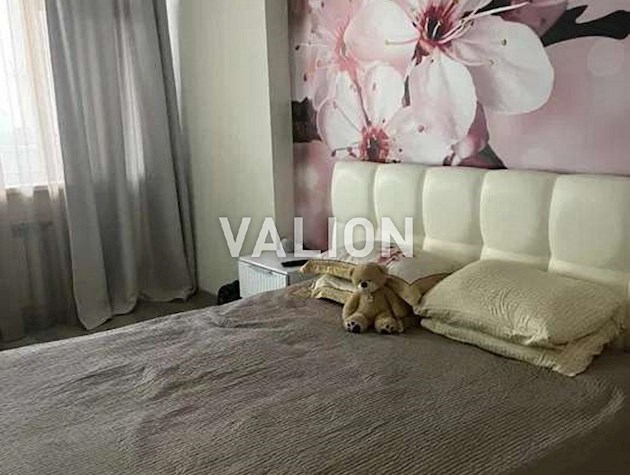 Продажа 3-комнатной квартиры по ул.Пчёлки Елены, 5