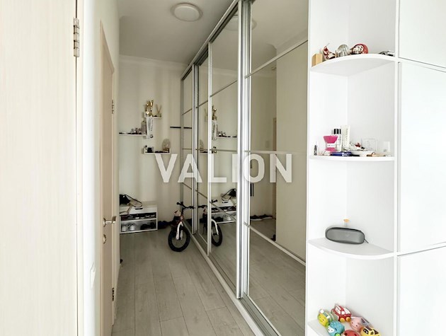 Продаж 2-к квартири вул Лаврухіна 12 Деснянський район Без комісії