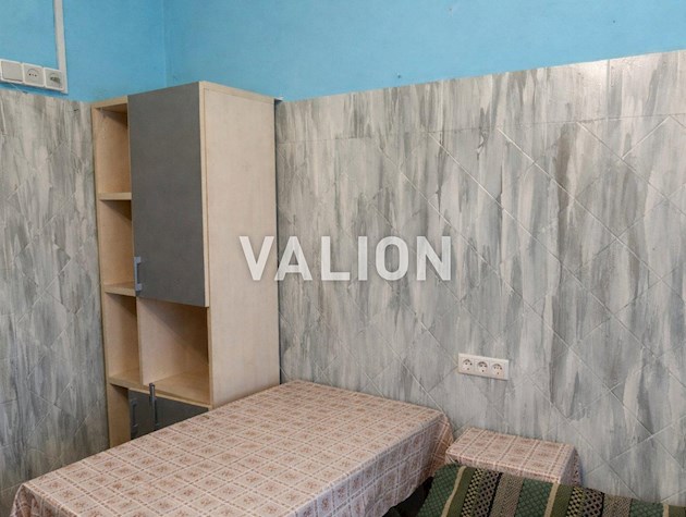 Продам 2-к квартиру в Дарницком районе, Бориспольская 32а