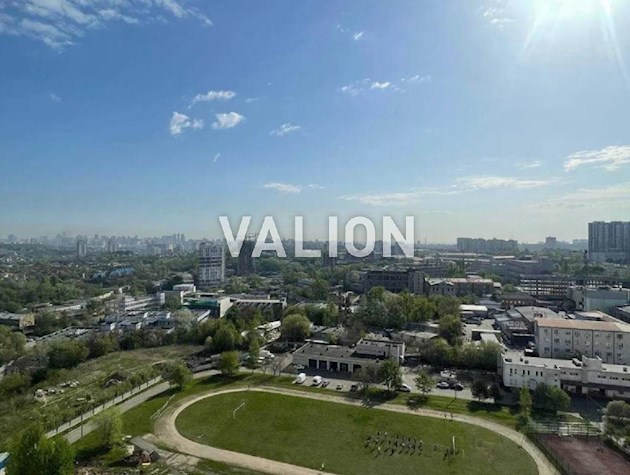 Продаж 1-кімнатної квартири з ремонтом в ЖК Нова Англія