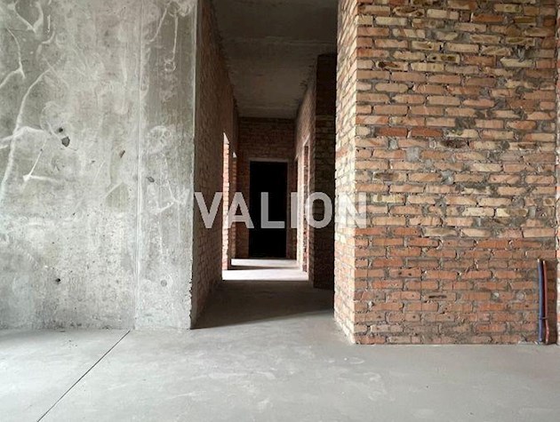 Продаж 2-к квартири ЖК Камертон, вул. Річна 4