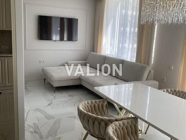 Продается квартира с ремонтом в ЖК Варшавский 2