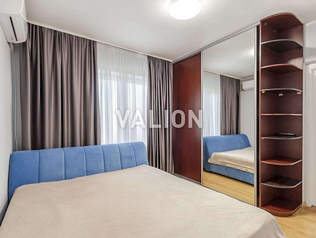 Продажа 3-комнатной квартиры на Оболонском просп. 34