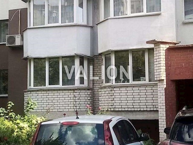 Продаж 5-кімнатної квартири на вул. Степана Рудницького (Вільямса), 9 корпус 3.