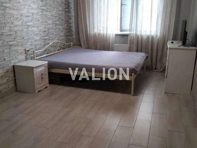 Продаж 1-кімнатної квартири по вул.Пріорська (Полупанова), 16 ЖК Вишиванка