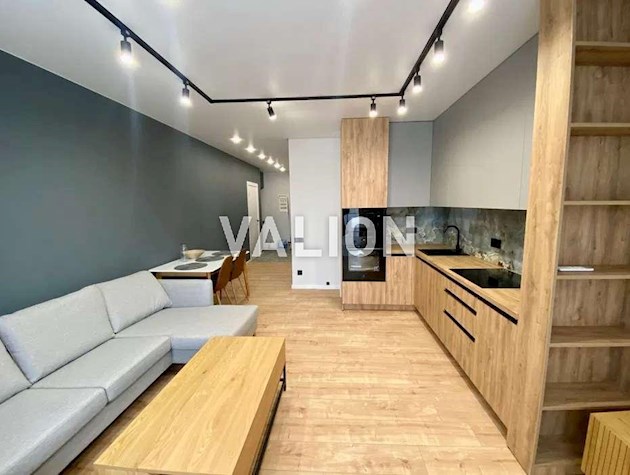 Продажа 2к. квартиры в ЖК Варшавский Плюс