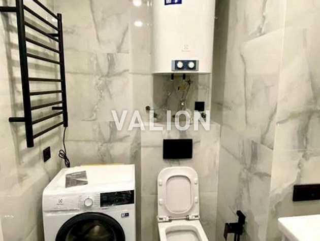 Продажа 2к. квартиры в ЖК Варшавский Плюс