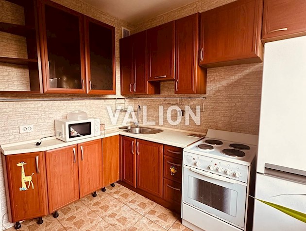 Продажа 2к квартиры на ул. Академика Заболотного 58 возле метро Теремки.