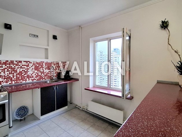 Продажа 2к квартиры, левый берег, Дарницкий, метро Позняки, по ул. Григоренка 36