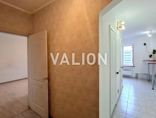 Продажа 2к квартиры, левый берег, Дарницкий, метро Позняки, по ул. Григоренка 36