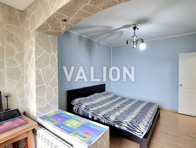 Продажа 2к квартиры, левый берег, Дарницкий, метро Позняки, по ул. Григоренка 36