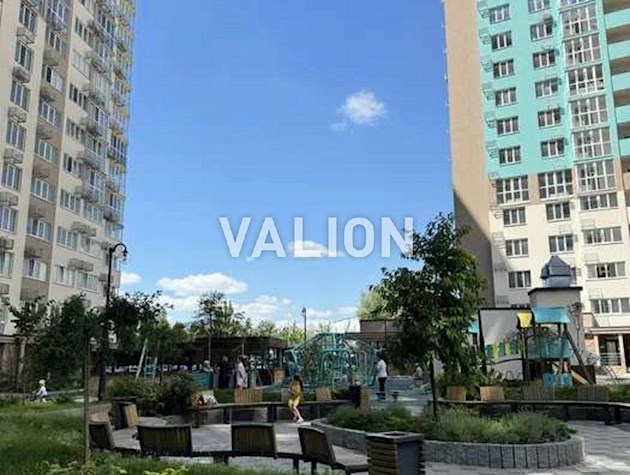 Продажа: 3-комнатная большая видовая квартира возле Голосеевского леса, ЖК Теремки