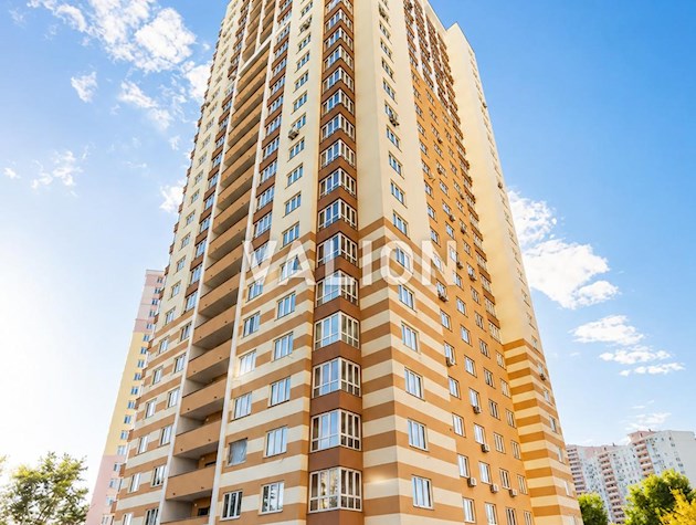 Продаж 1к квартири біля метро Чернігівська, вул. Краківська 27