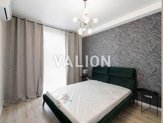 Продажа 1-комнатной квартиры. ЖК Новая Англия ул. Максимовича, 26в