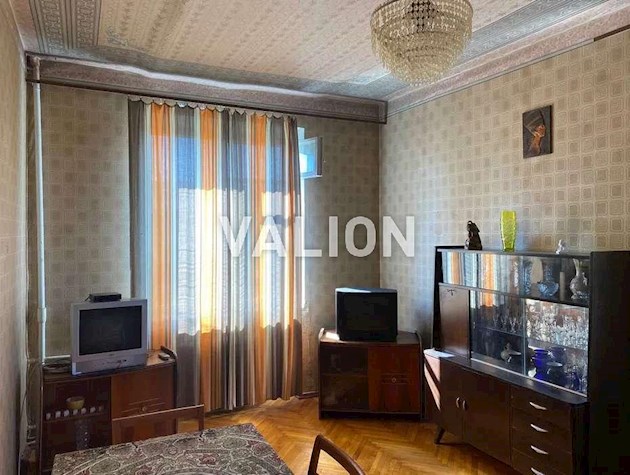 Продам 3комнатную вартиру ул. Ивана Светличного, 4А