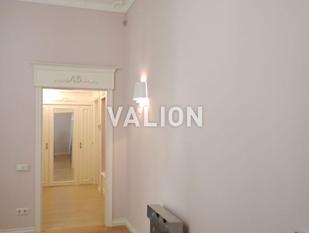 Продажа 2 комнатной квартиры в престижном доме, ул. Сечевых Стрельцов, 10, центр, Львовская площадь