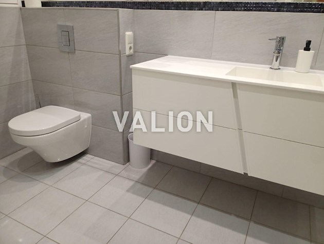 Продажа 2 комнатной квартиры в престижном доме, ул. Сечевых Стрельцов, 10, центр, Львовская площадь