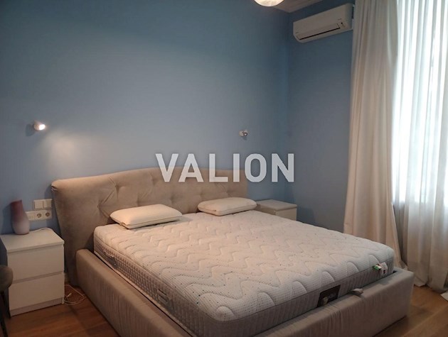 Продажа 2 комнатной квартиры в престижном доме, ул. Сечевых Стрельцов, 10, центр, Львовская площадь