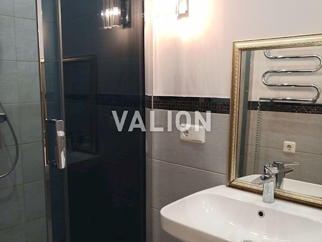 Продажа 2 комнатной квартиры в престижном доме, ул. Сечевых Стрельцов, 10, центр, Львовская площадь