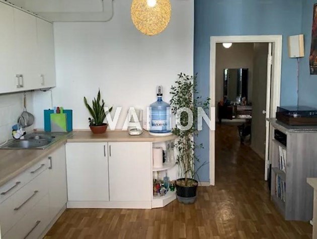 Продаж 1- квартири вул. Українського відродження 3в