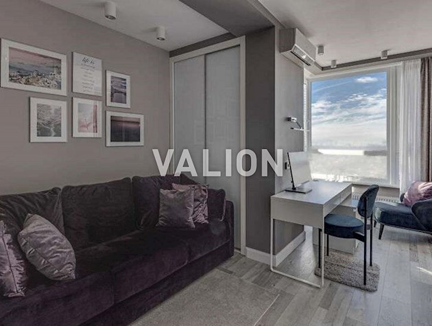 Продажа 3к квартиры на ул. Степана Рудницкого, 19/14.