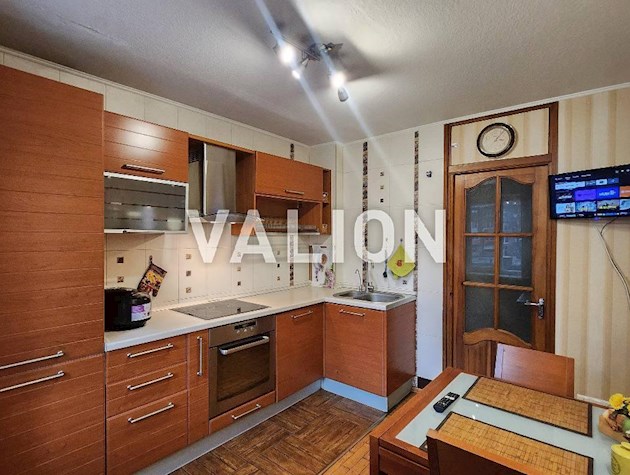 Продаж 2-к квартири у центрі, вул. Златоустівська 4, Шевченківський р-н.