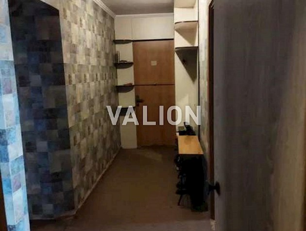 Продается просторная 3-х комнатная квартира по просп. Свободы,30а