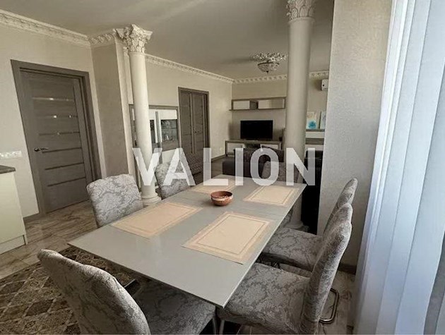 Продажа 4к квартиры, ул. Г.Воробьева, 13е, Соломенский район.