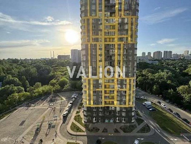 Продается 2-х комн. квартира в ЖК «Медовый» ул.Кадетский Гай, 10