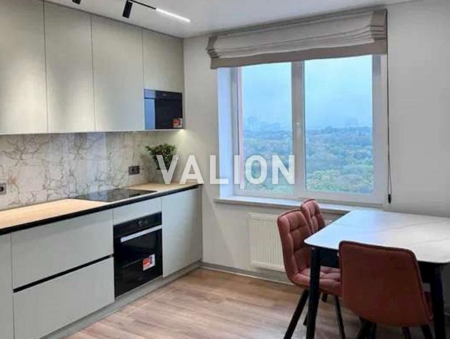 Видовая 2-комнатная квартира ЖК Оранж Сити, Лысогорский спуск, 20