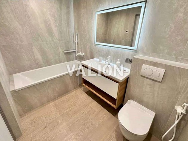 Видовая 2-комнатная квартира ЖК Оранж Сити, Лысогорский спуск, 20