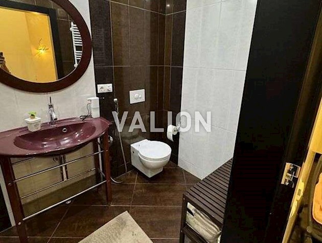 Продажа 4-комнатной квартиры на просп.Лобановского (Краснозвездный), 4а