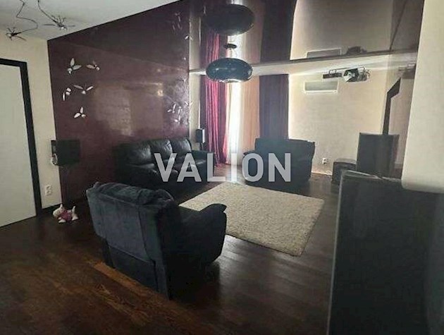 Продажа 4-комнатной квартиры на просп.Лобановского (Краснозвездный), 4а