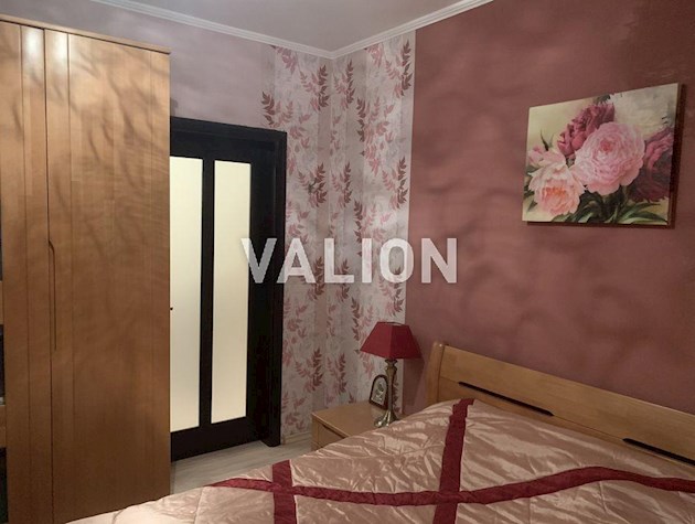 Продажа 3к квартиры 88 кв. м на ул. Левка Лукьяненко 15Г