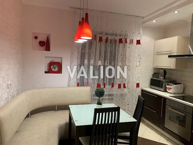 Продажа 3к квартиры 88 кв. м на ул. Левка Лукьяненко 15Г