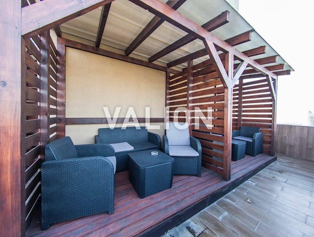 Продаж 7к. квартири з двома терасами вул. Князів Острозьких,46