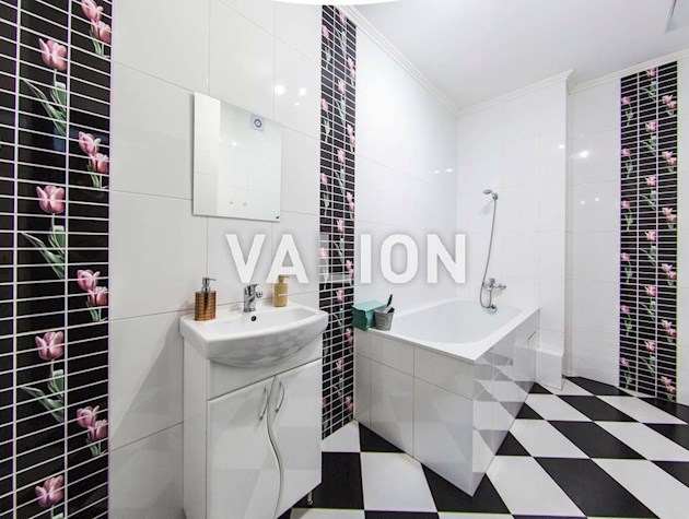 Продаж 7к. квартири з двома терасами вул. Князів Острозьких,46