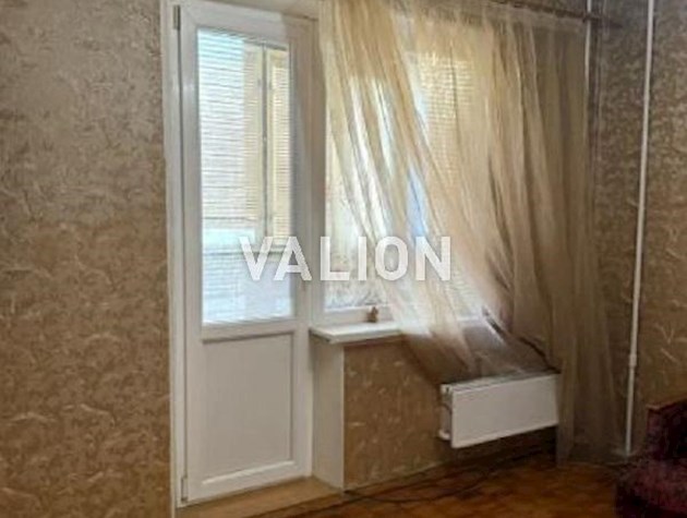 Продается 3-х комнатная квартира, 72,9м2 с ГАЗОМ, Троещина, ул. Оноре де Бальзака 77, 72,9/44,2/8,5, 2/16 этаж.