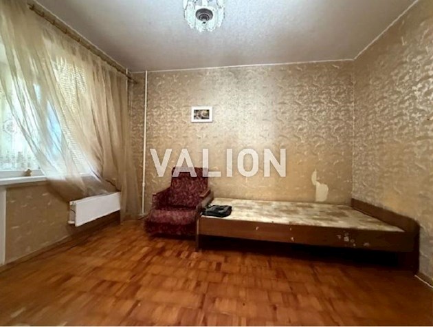 Продается 3-х комнатная квартира, 72,9м2 с ГАЗОМ, Троещина, ул. Оноре де Бальзака 77, 72,9/44,2/8,5, 2/16 этаж.