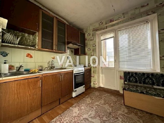 Продается 3-х комнатная квартира, 72,9м2 с ГАЗОМ, Троещина, ул. Оноре де Бальзака 77, 72,9/44,2/8,5, 2/16 этаж.