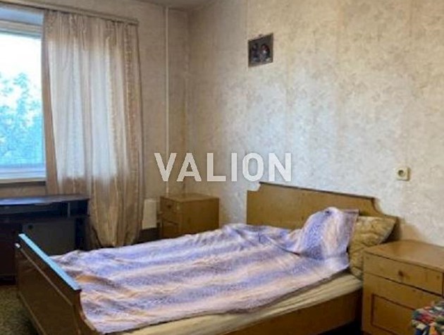 Продается 3-х комнатная квартира, 72,9м2 с ГАЗОМ, Троещина, ул. Оноре де Бальзака 77, 72,9/44,2/8,5, 2/16 этаж.