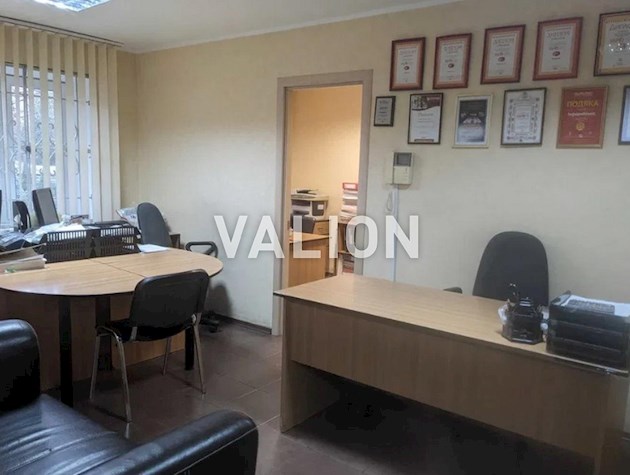 Продаж 3к квартира під комерцію 55,70м2 вул. Дегтярівська, м. Лук’янівка