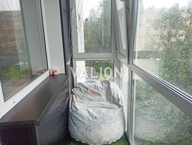 Продаж 3 кімнатної квартири по проспекту Голосіївському, 84, метро Голосіївська