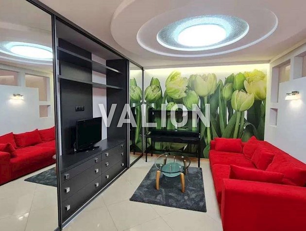 Продаж 2к квартири Оболонський р-н, вул. Героїв полку Азов, буд. 8.