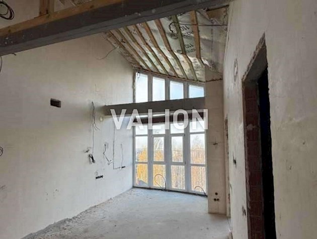 Эксклюзивная 5-комнатная квартира, 155 кв.м. ЖК Мандарин