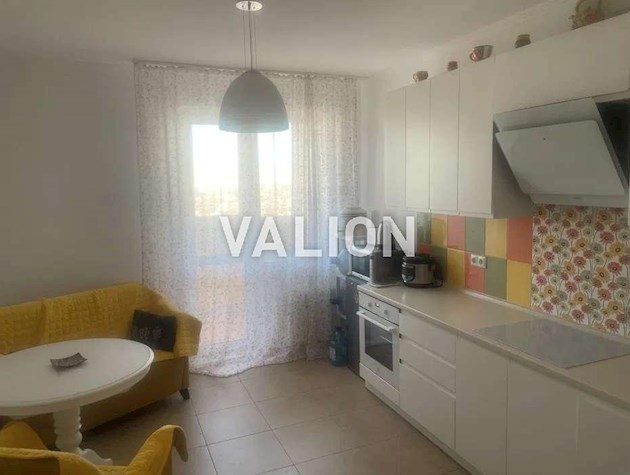 Продажа 3-х комнатной квартиры Максимовича Михаила (Трутенко) ул.3г