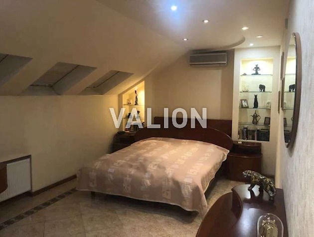 Продажа 4-х комнатной квартиры Белорусская ул.5