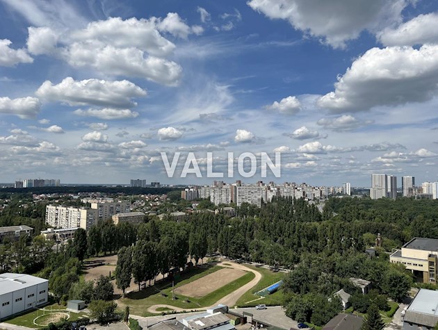 Продается 3-комнатная квартира в ЖК Теремки 84 кв.м.,Заболотного ул.