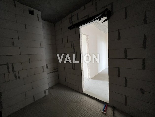 Продается 3-комнатная квартира в ЖК Теремки 84 кв.м.,Заболотного ул.