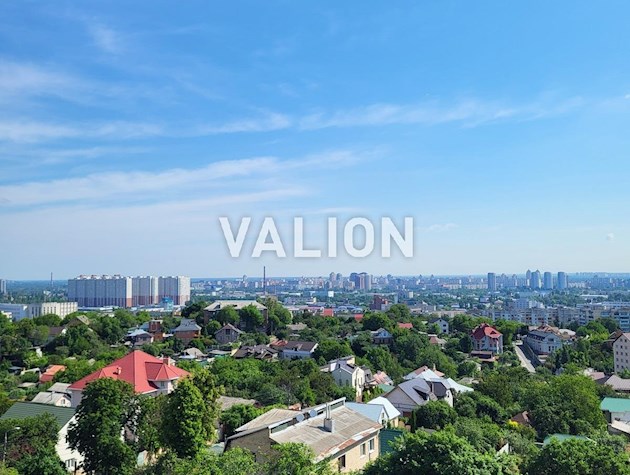 Продажа двохуровневого пентхауса в Подольском районе на Куреневке по адресу ПЕтропавловская 50Б.